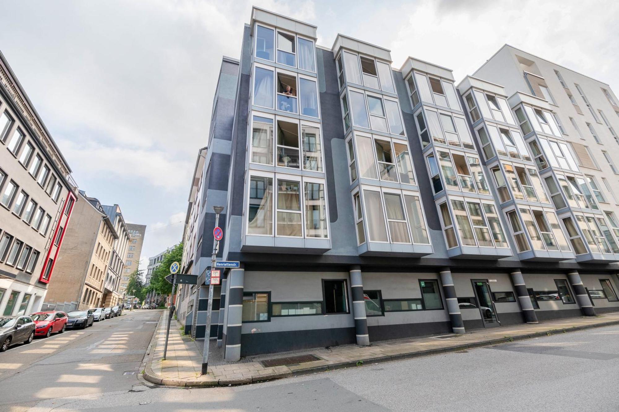 In Essen-city Apartment